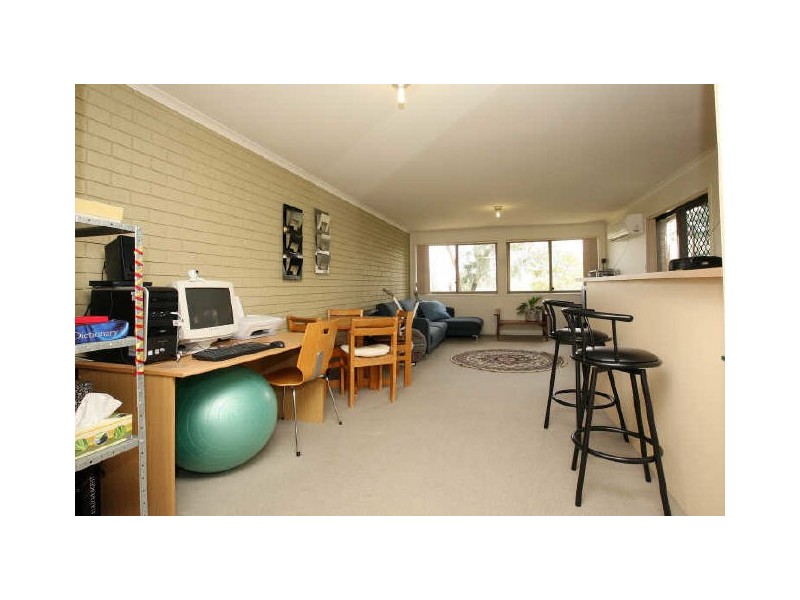 9/4 Heard Street, Mawson ACT 2607