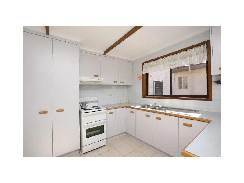 96 Ross Road, Queanbeyan NSW 2620