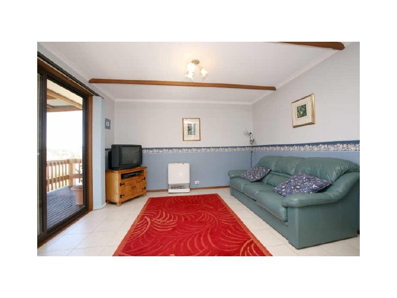 96 Ross Road, Queanbeyan NSW 2620
