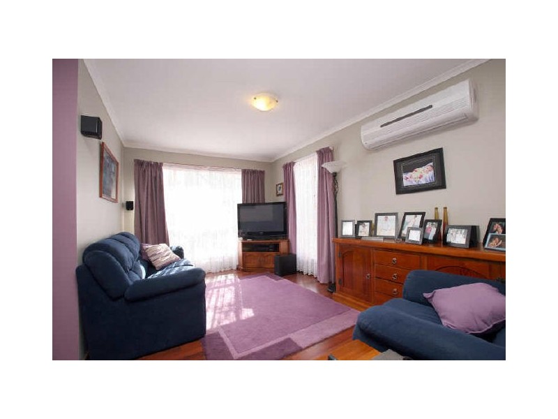 13 Rumsey Place, Banks ACT 2906