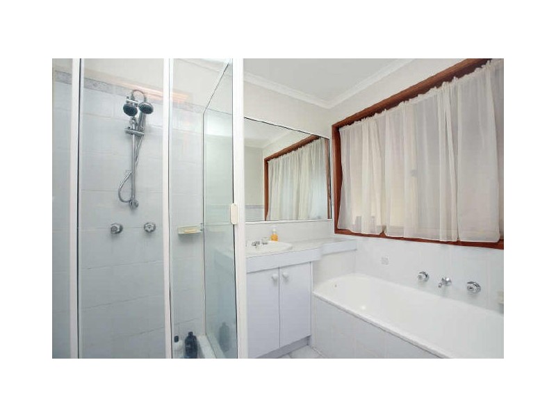 13 Rumsey Place, Banks ACT 2906