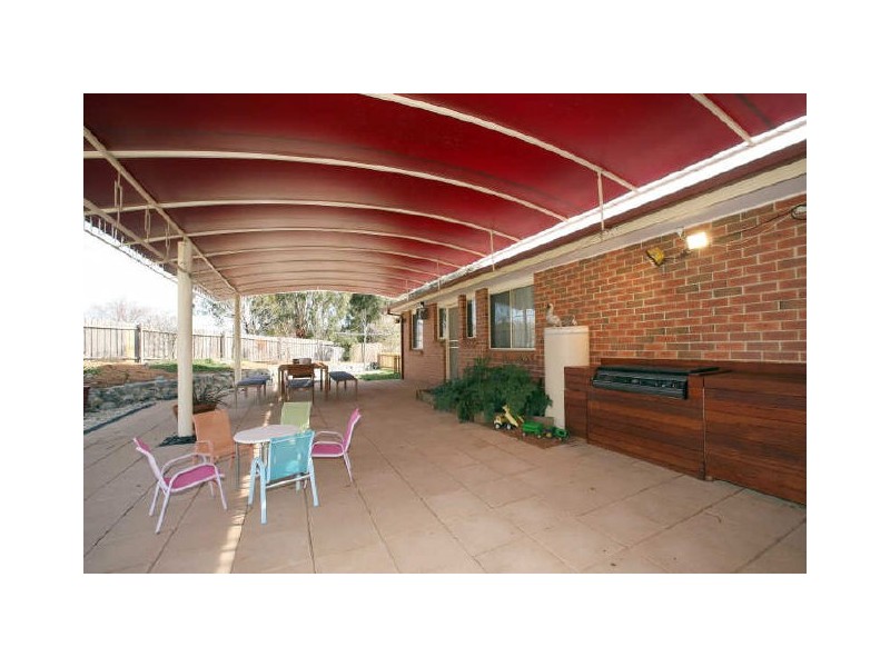 13 Rumsey Place, Banks ACT 2906