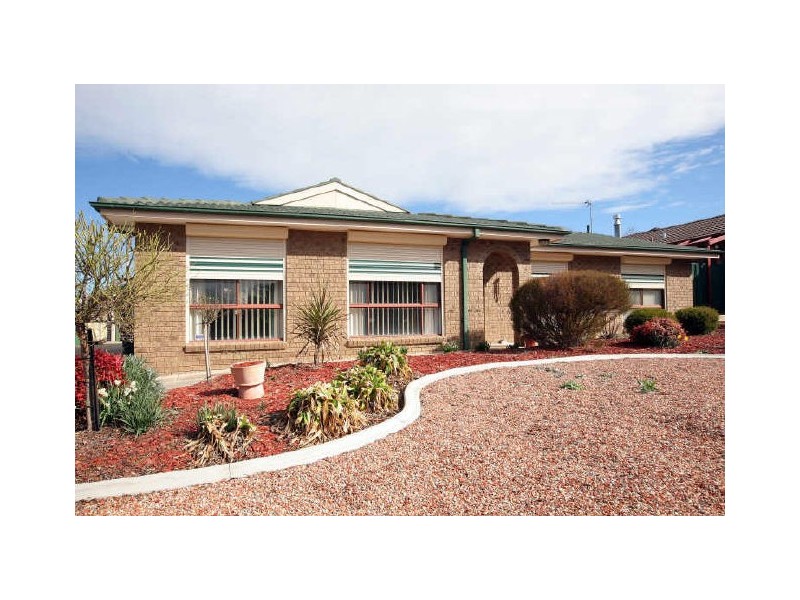 28 Wheatley Street, Gowrie ACT 2904