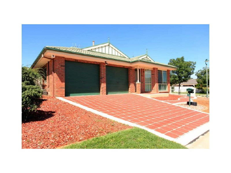 37 Old Sydney Road, Queanbeyan NSW 2620