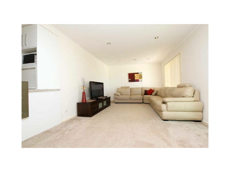 37 Old Sydney Road, Queanbeyan NSW 2620