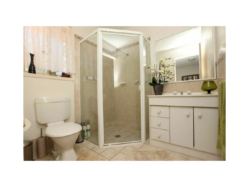 37 Old Sydney Road, Queanbeyan NSW 2620