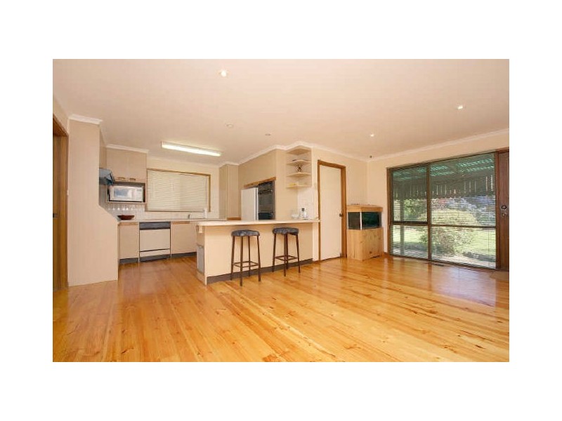 19 Bromley Street, Wanniassa ACT 2903