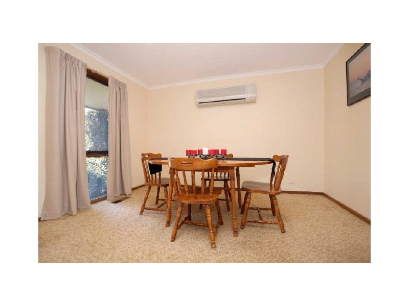 19 Bromley Street, Wanniassa ACT 2903