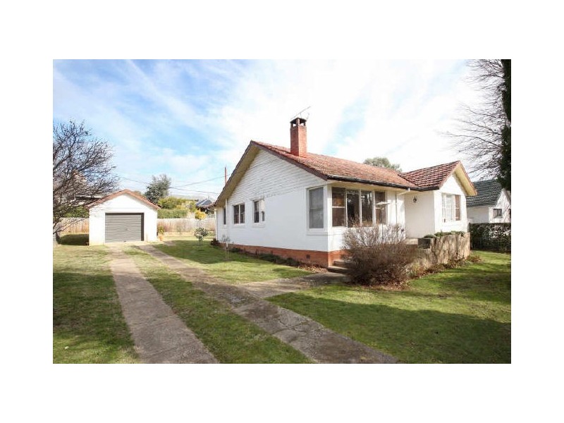 114 Schlich Street, Yarralumla ACT 2600