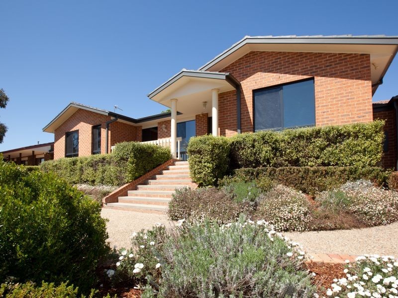38 Mountain Circuit, Calwell ACT 2905