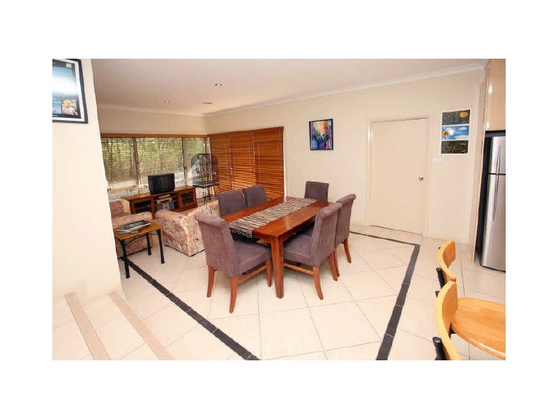 2/23 Chevalier Street, Weston ACT 2611