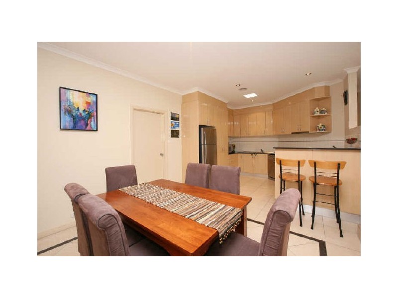2/23 Chevalier Street, Weston ACT 2611