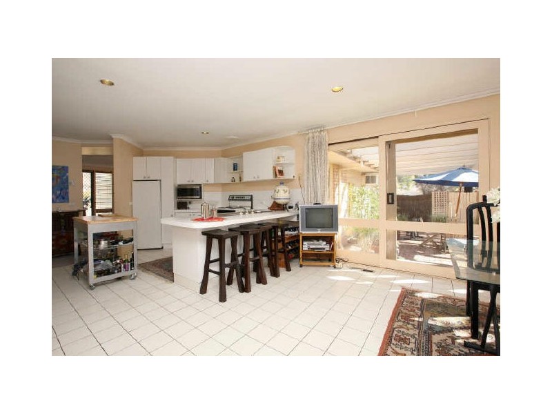 1 McIlveen Place, Oxley ACT 2903