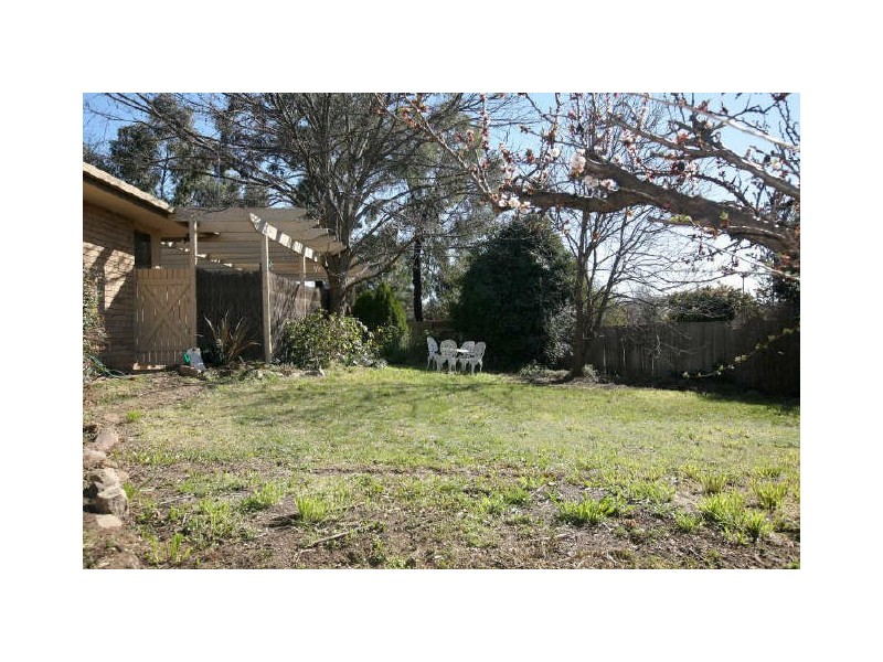 1 McIlveen Place, Oxley ACT 2903