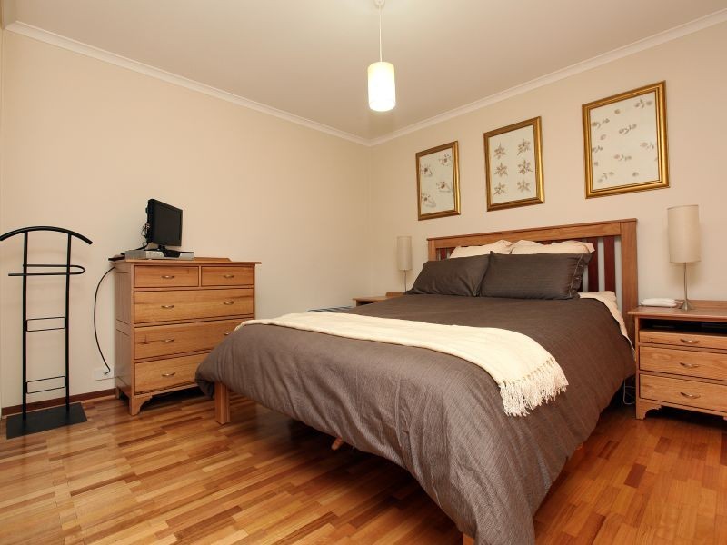 61 McWhae Circuit, Wanniassa ACT 2903