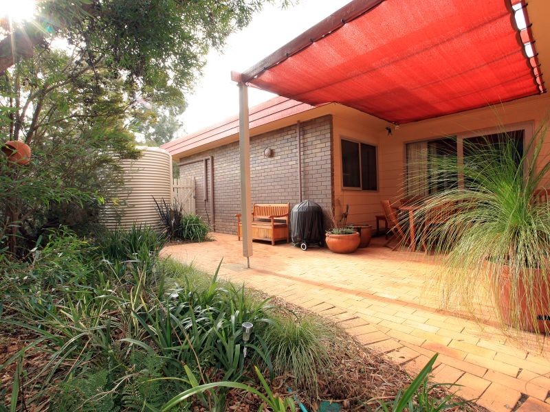 61 McWhae Circuit, Wanniassa ACT 2903
