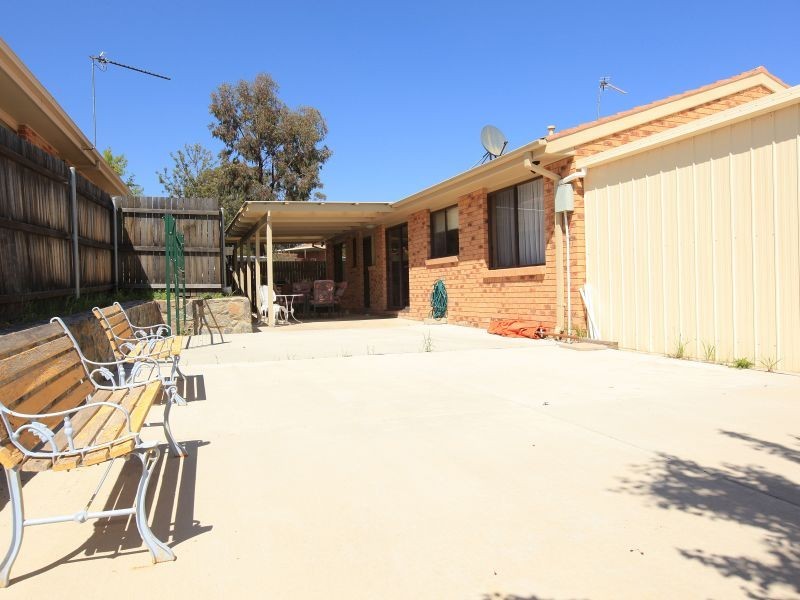 13 Chippindall Circuit, Theodore ACT 2905