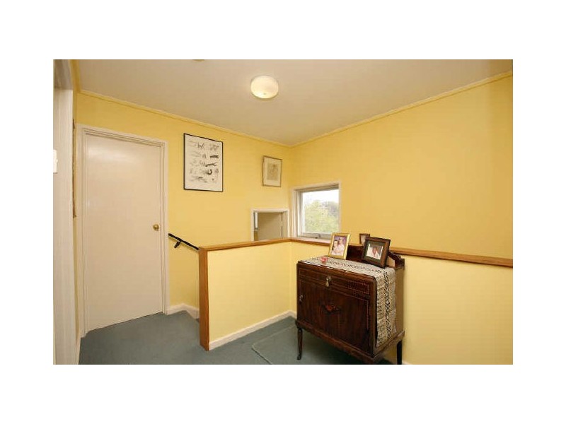 58 Carroll Street, Hughes ACT 2605