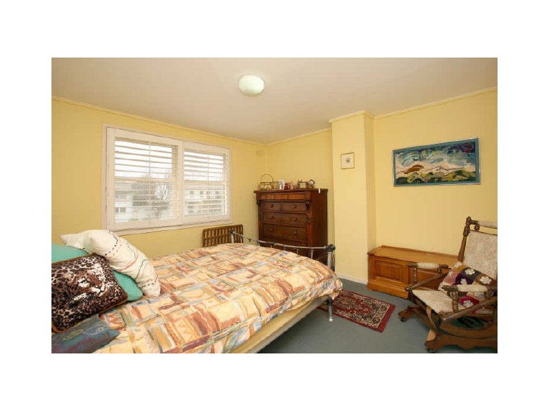 58 Carroll Street, Hughes ACT 2605