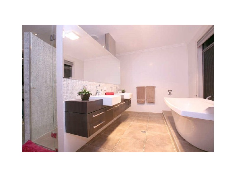 42 Chauvel Circle, Chapman ACT 2611