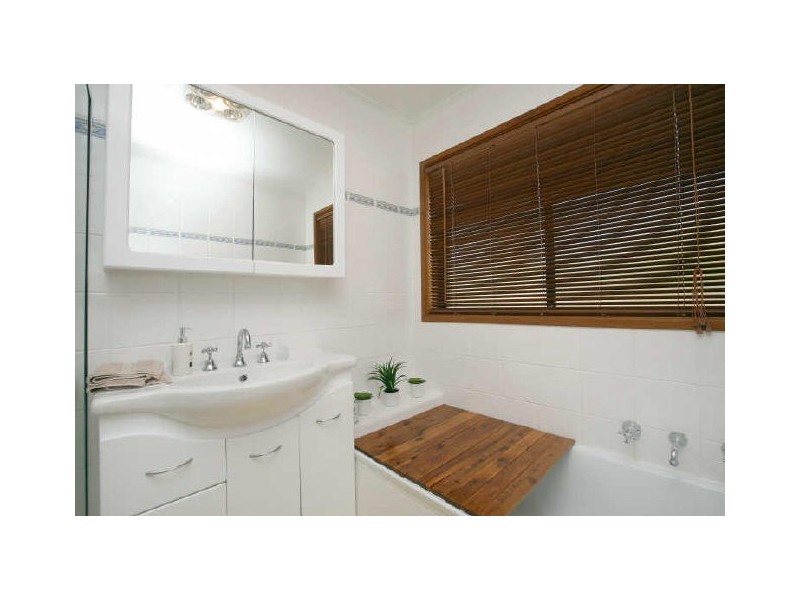 9 Tannabar Place, Isabella Plains ACT 2905