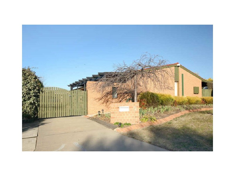 9 Tannabar Place, Isabella Plains ACT 2905