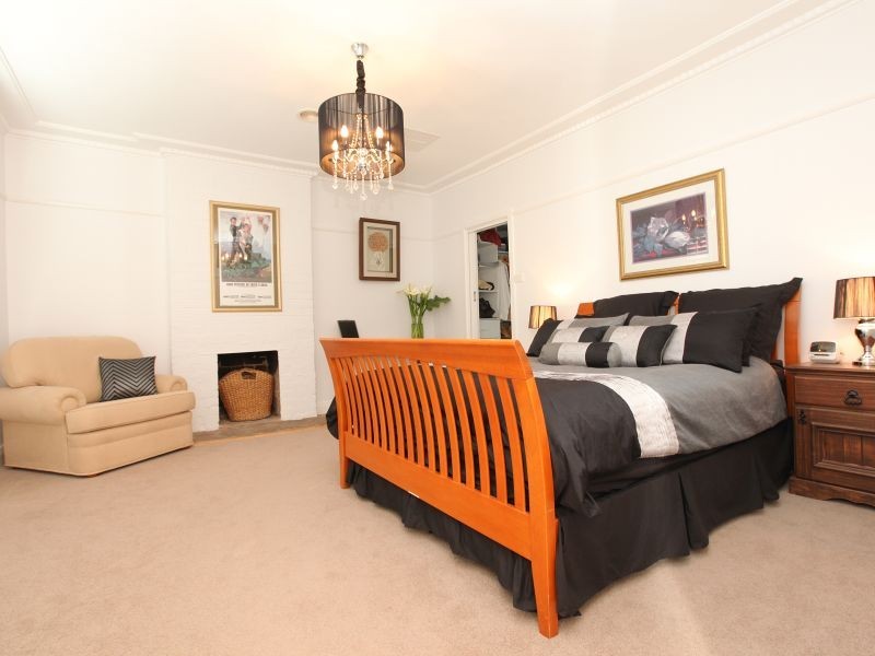 44 White Avenue, Queanbeyan NSW 2620