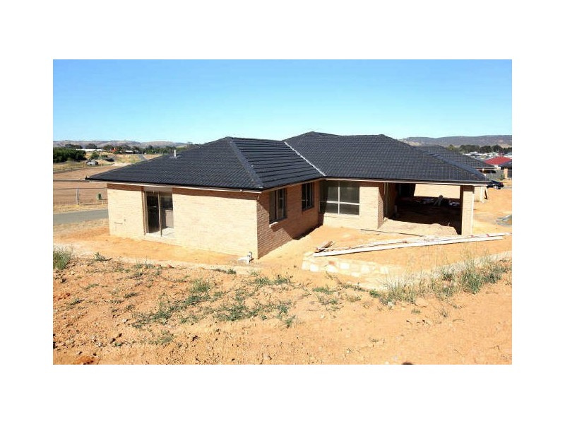 5 Donoghoe Place, Bungendore NSW 2621
