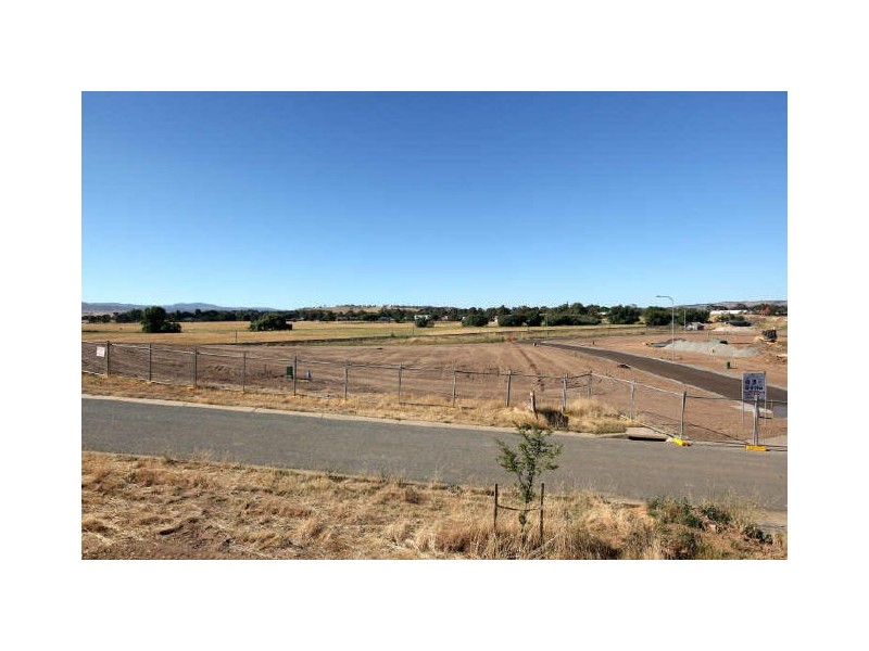 5 Donoghoe Place, Bungendore NSW 2621