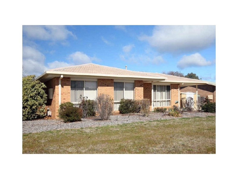 71 Clare Dennis Avenue, Gordon ACT 2906