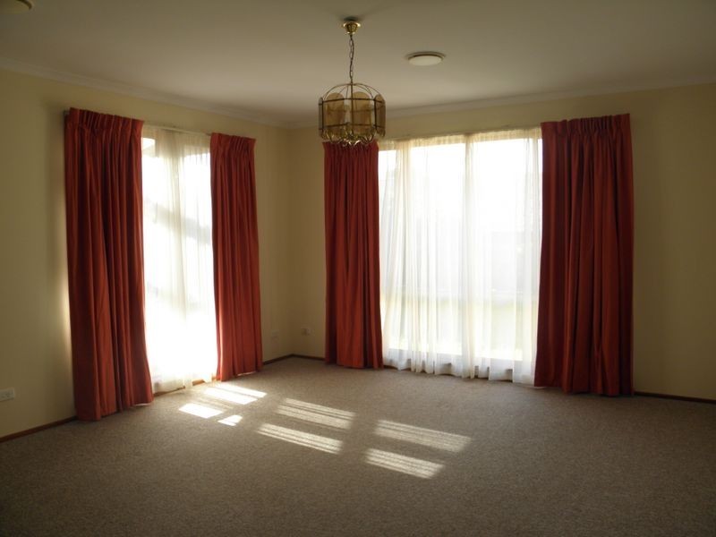 8 Dashwood Retreat, Bonython ACT 2905