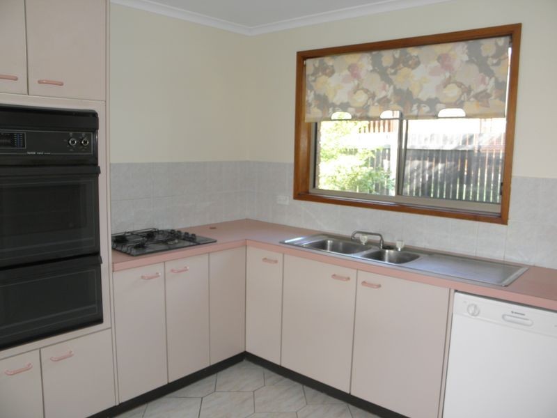 8 Dashwood Retreat, Bonython ACT 2905