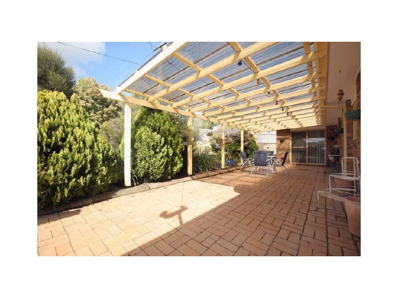 23 Mountain Circuit, Calwell ACT 2905