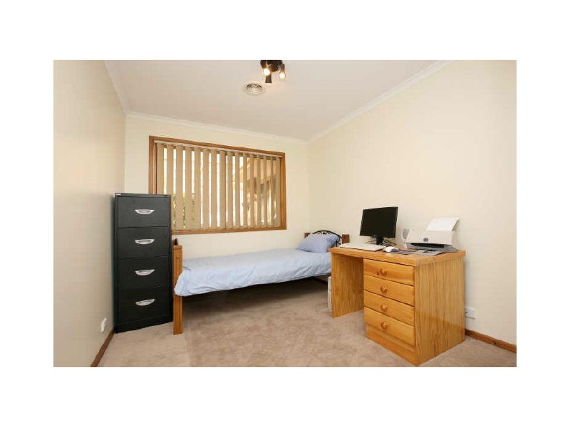 23 Mountain Circuit, Calwell ACT 2905