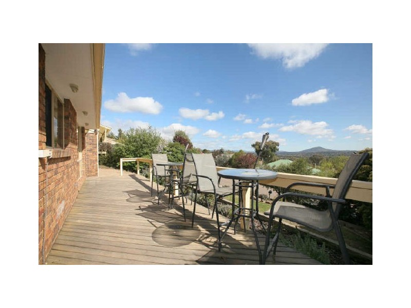 23 Mountain Circuit, Calwell ACT 2905