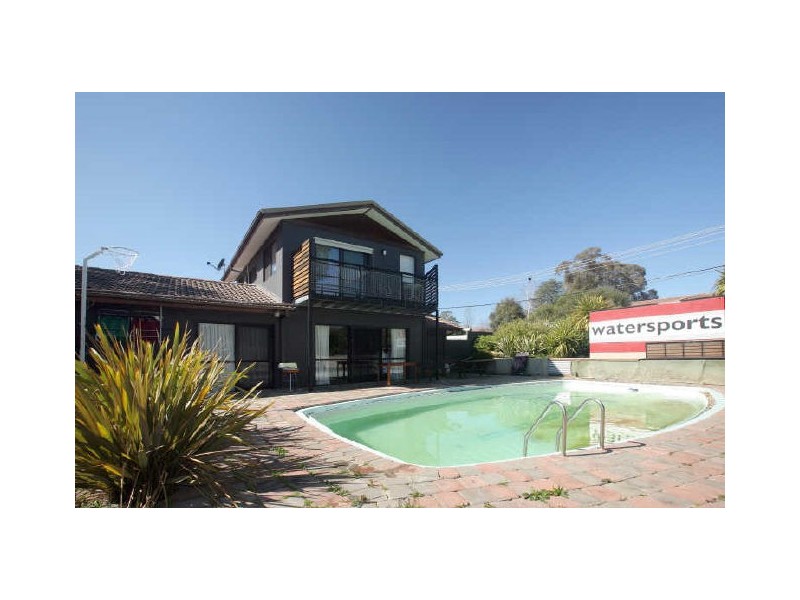 5 Calder Place, Holder ACT 2611