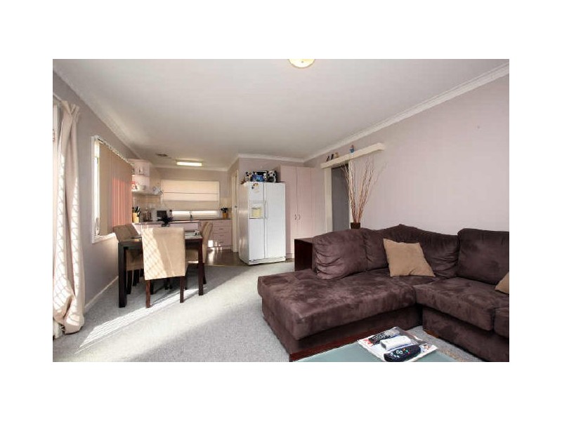 11 Callum Street, Queanbeyan NSW 2620
