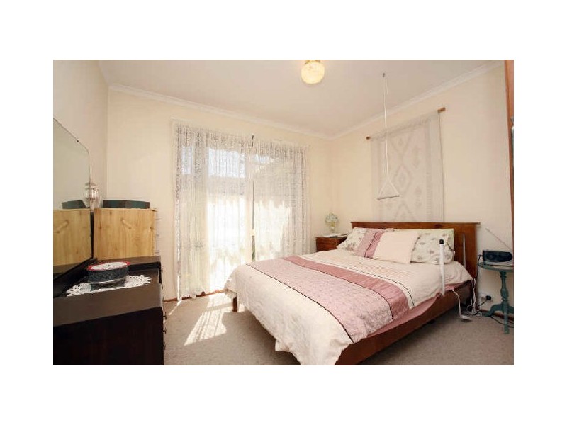 28 Fink Crescent, Calwell ACT 2905