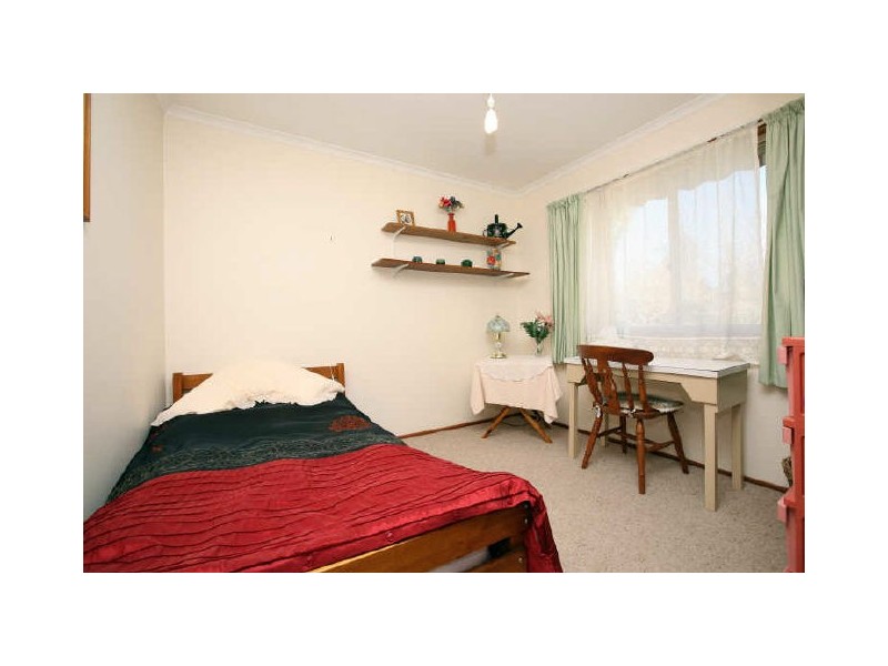 28 Fink Crescent, Calwell ACT 2905