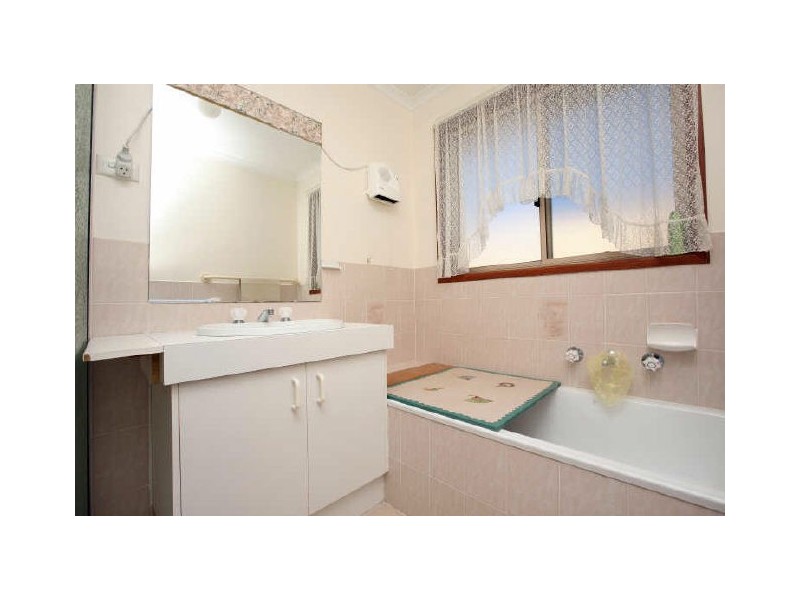 28 Fink Crescent, Calwell ACT 2905