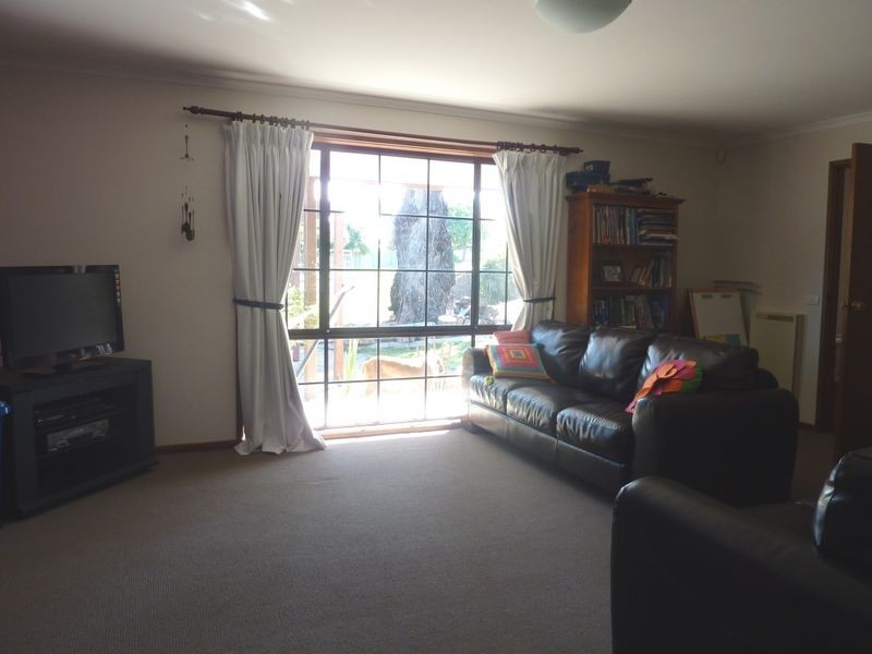 4 Byles Place, Chisholm ACT 2905