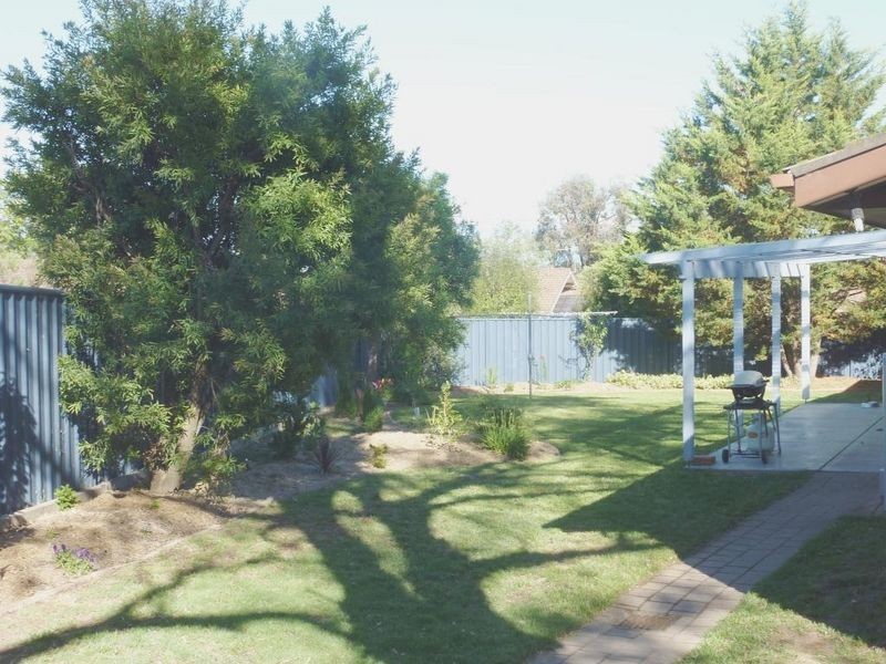 4 Byles Place, Chisholm ACT 2905
