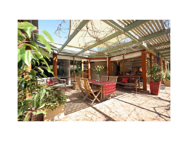 4 McCool Place, Gordon ACT 2906