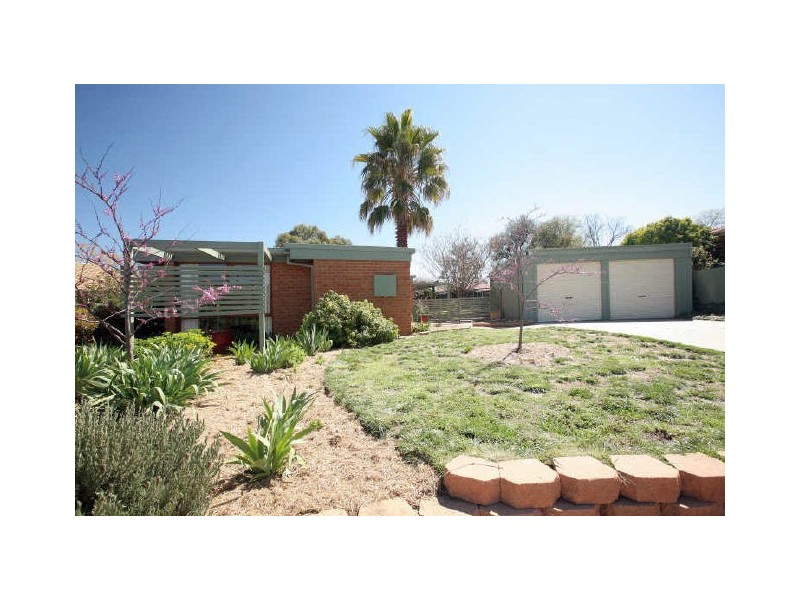 4 McCool Place, Gordon ACT 2906