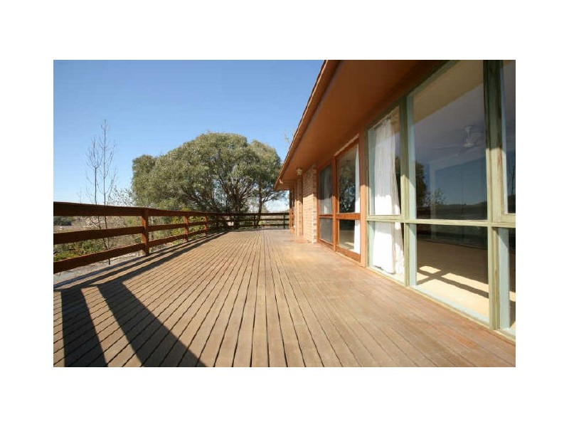 2 Venn Place, Kambah ACT 2902