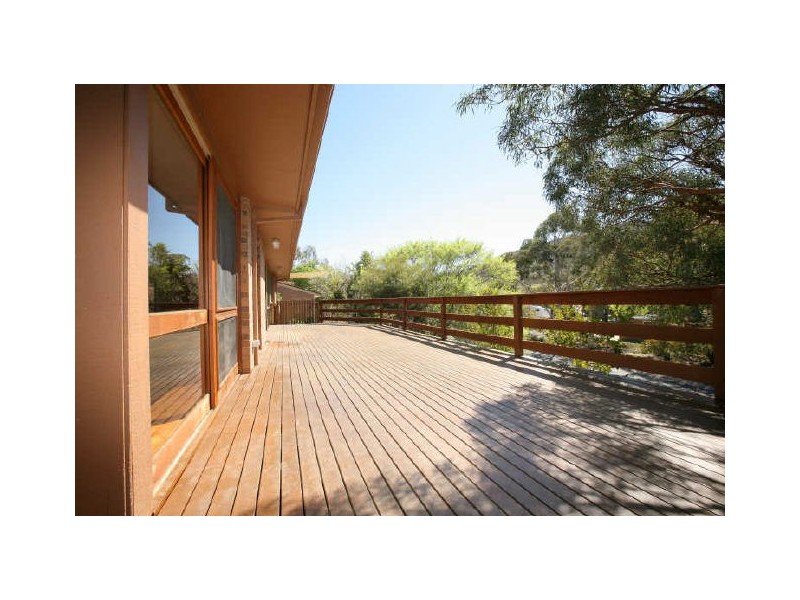 2 Venn Place, Kambah ACT 2902