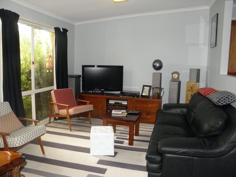 79 Freda Gibson Circuit, Theodore ACT 2905