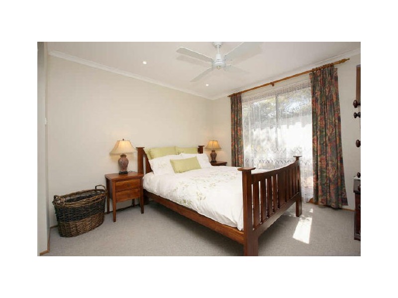 6 Nina Jones Crescent, Chisholm ACT 2905