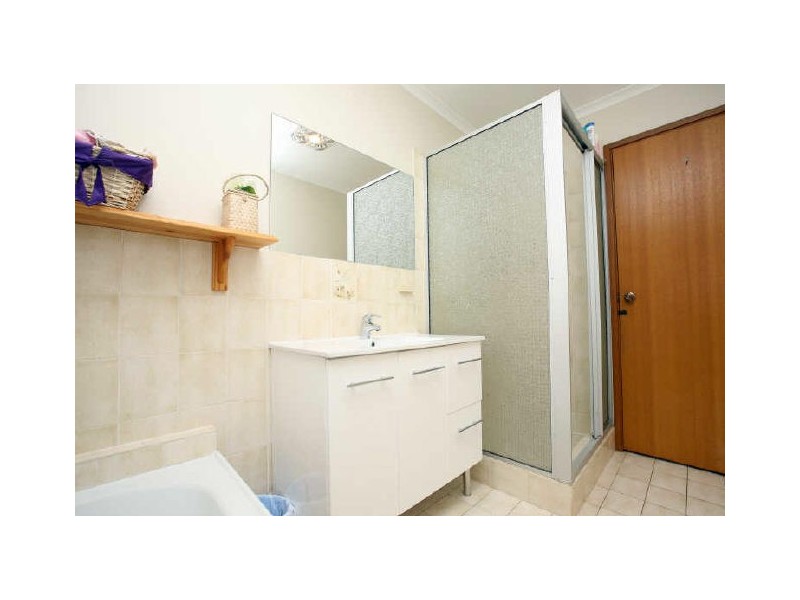 6 Nina Jones Crescent, Chisholm ACT 2905