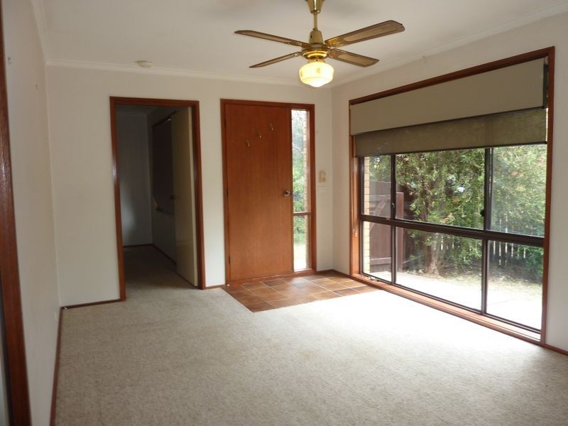 4/6 Beazley Crescent, Calwell ACT 2905